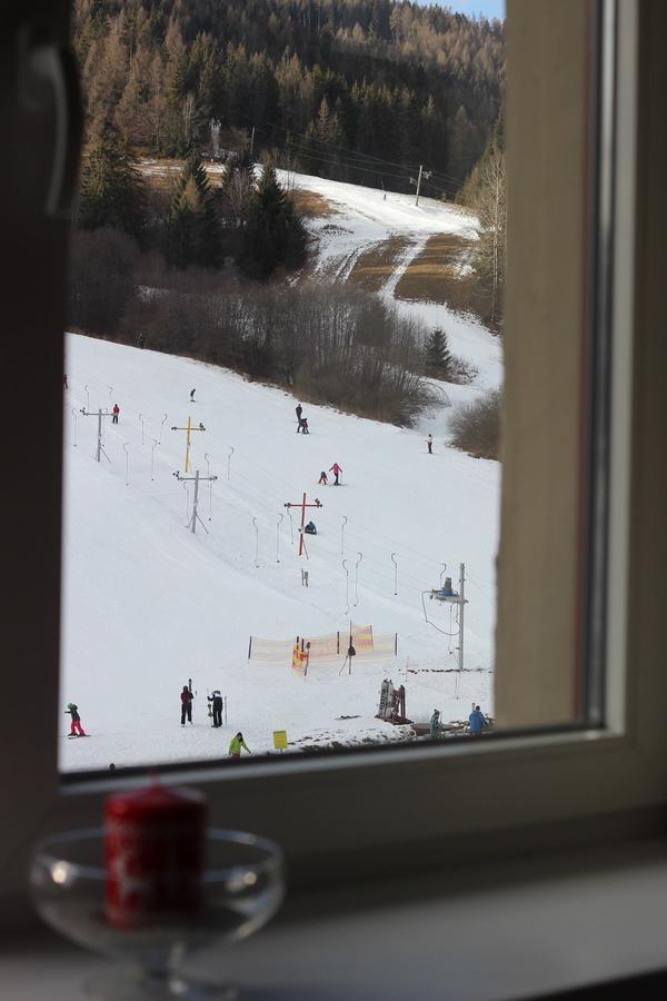 Hotel Studnicky Vernár エクステリア 写真