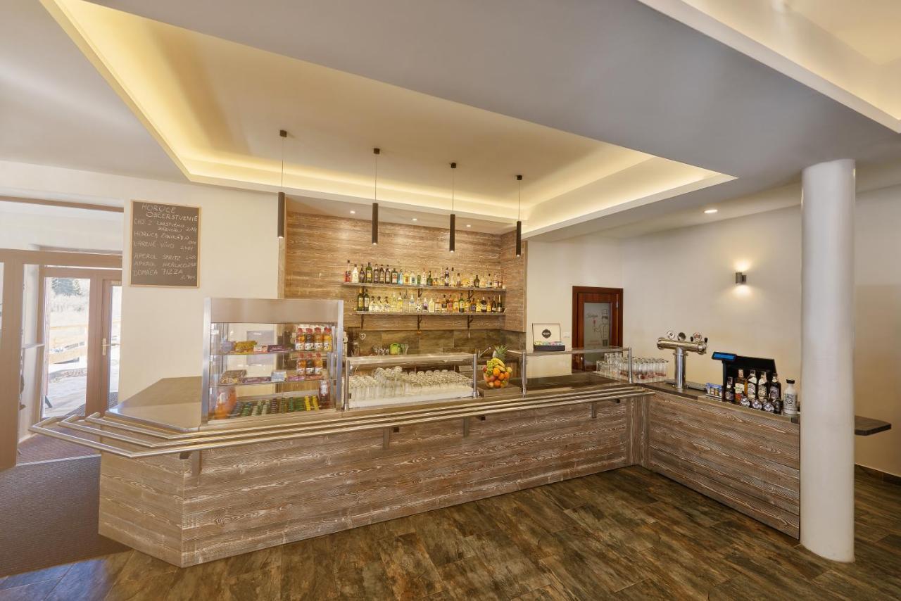 Hotel Studnicky Vernár エクステリア 写真