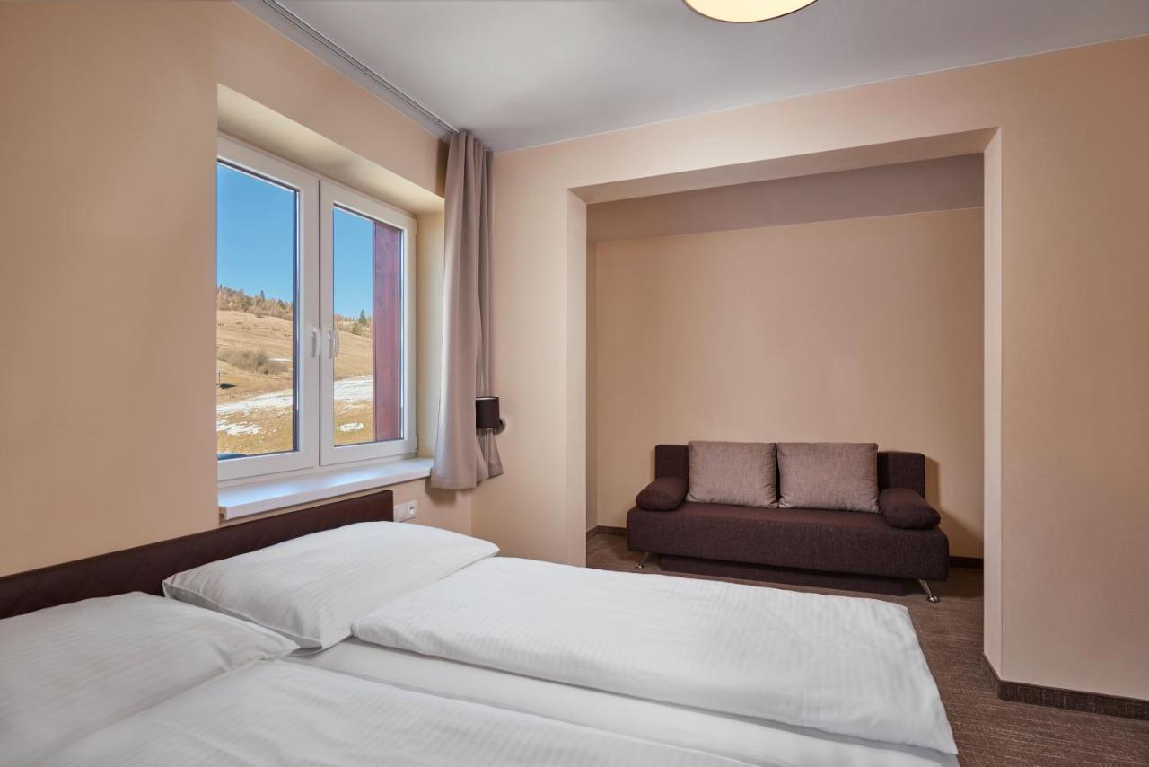 Hotel Studnicky Vernár エクステリア 写真